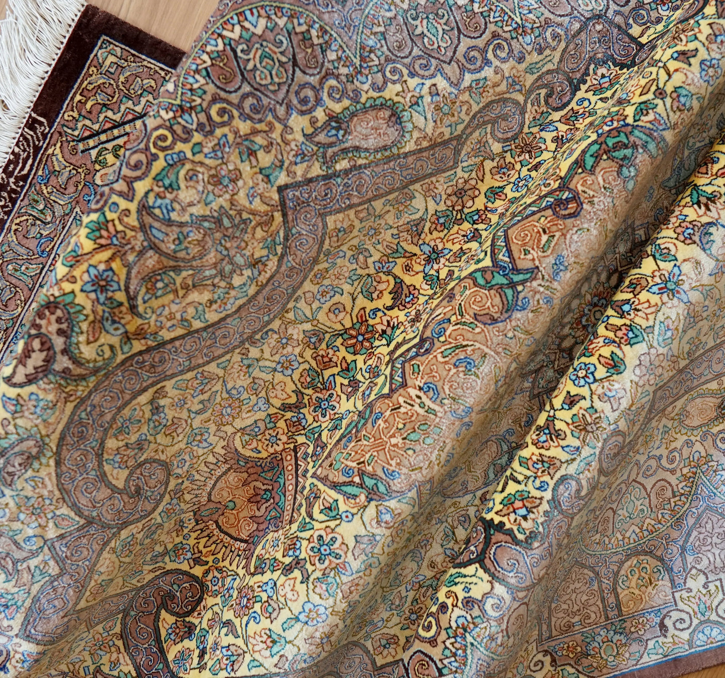 Collection ペルシャ絨毯 クム産 100%シルク 手織り 154×98cm 証明書付
