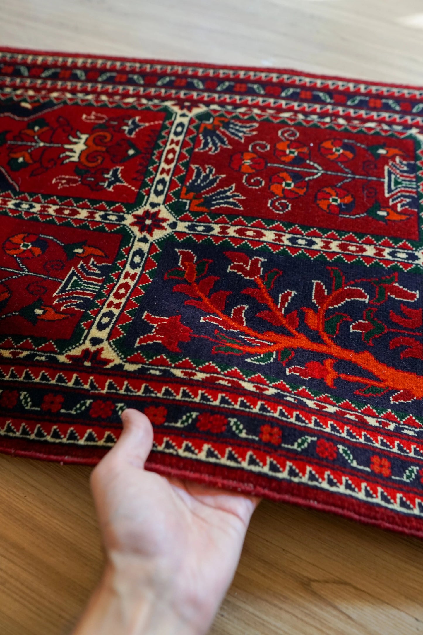 Collection アフガニスタン手織り絨毯 カールモハメディ 103×53cm, Decorworks