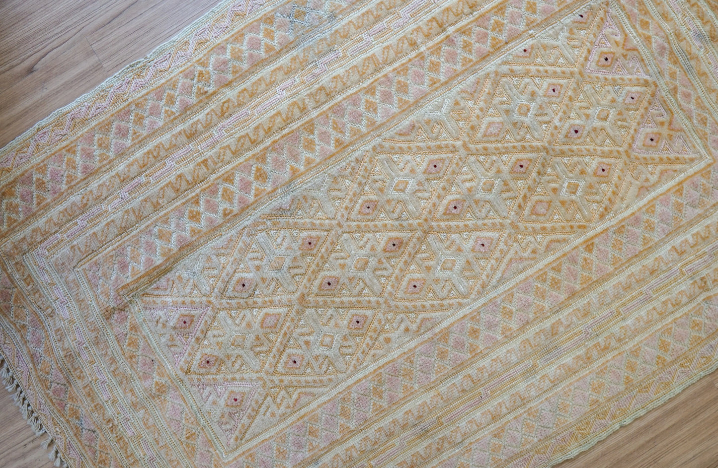 115cm × 76cm アフガニスタン マシュワニキリム 手織り絨毯 Decorworks