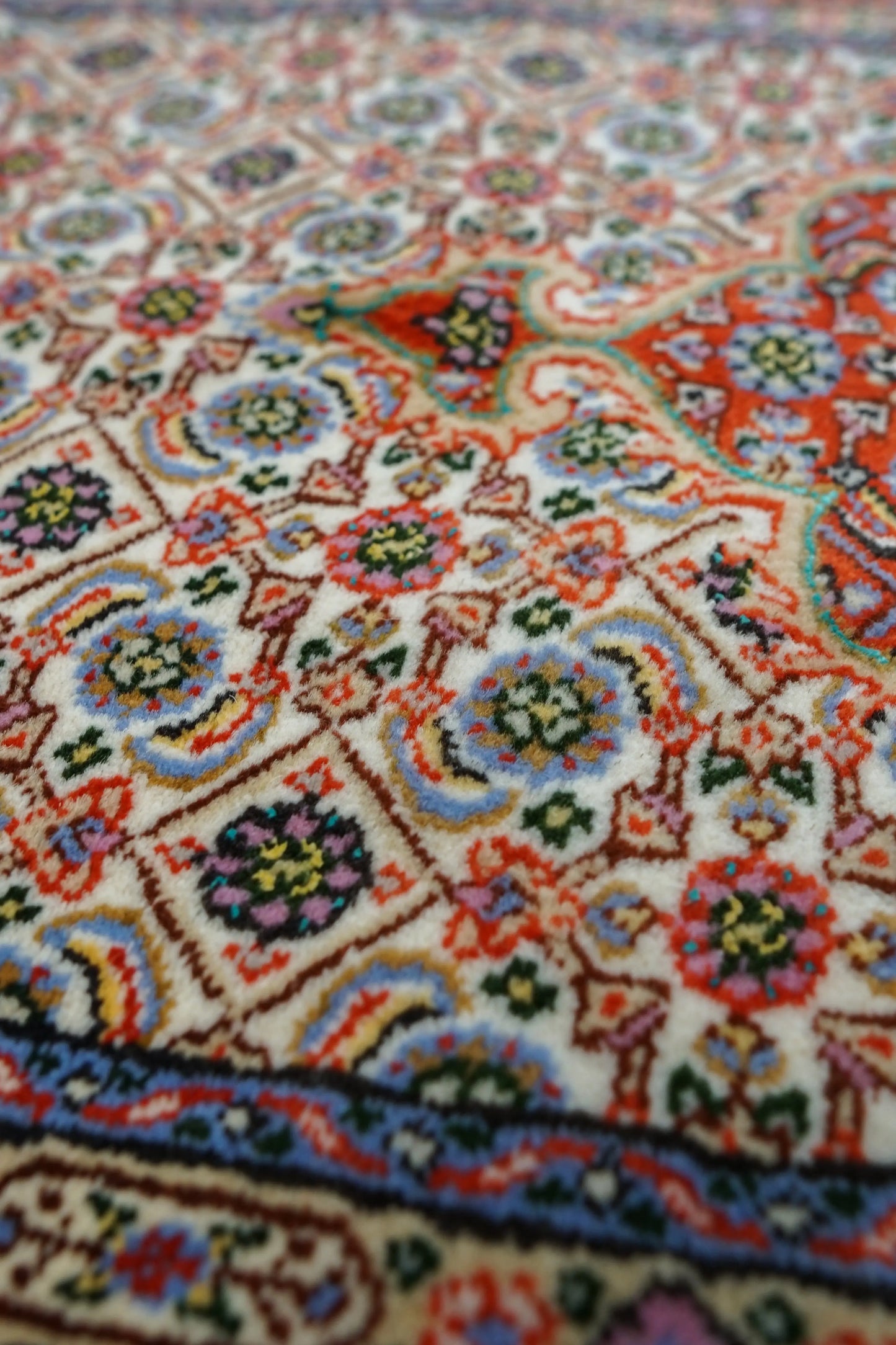 122×77cm ペルシャ 手織り絨毯 Decorworks