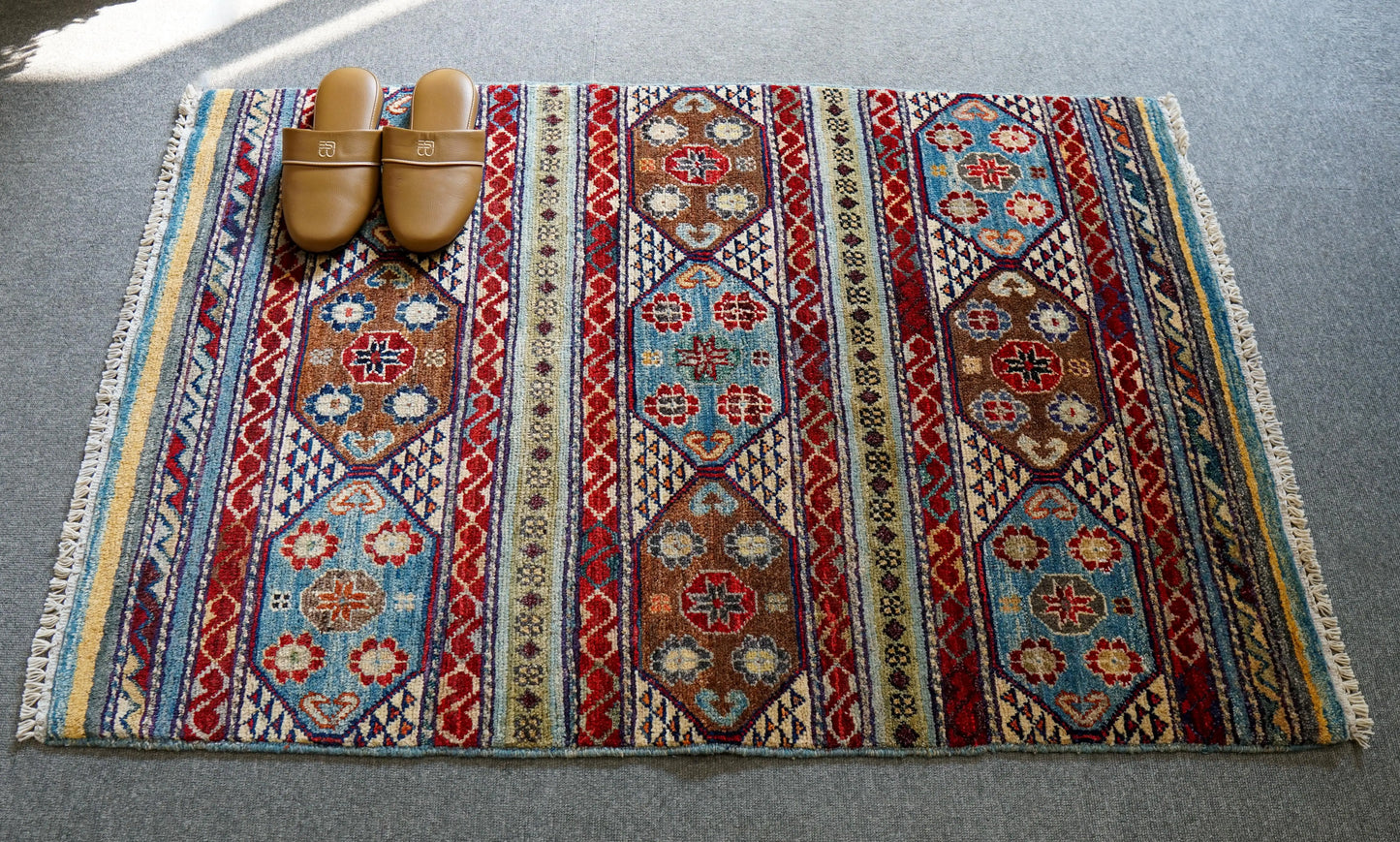 125×84cm アフガニスタン ガズニーウール 手織り絨毯 Decorworks
