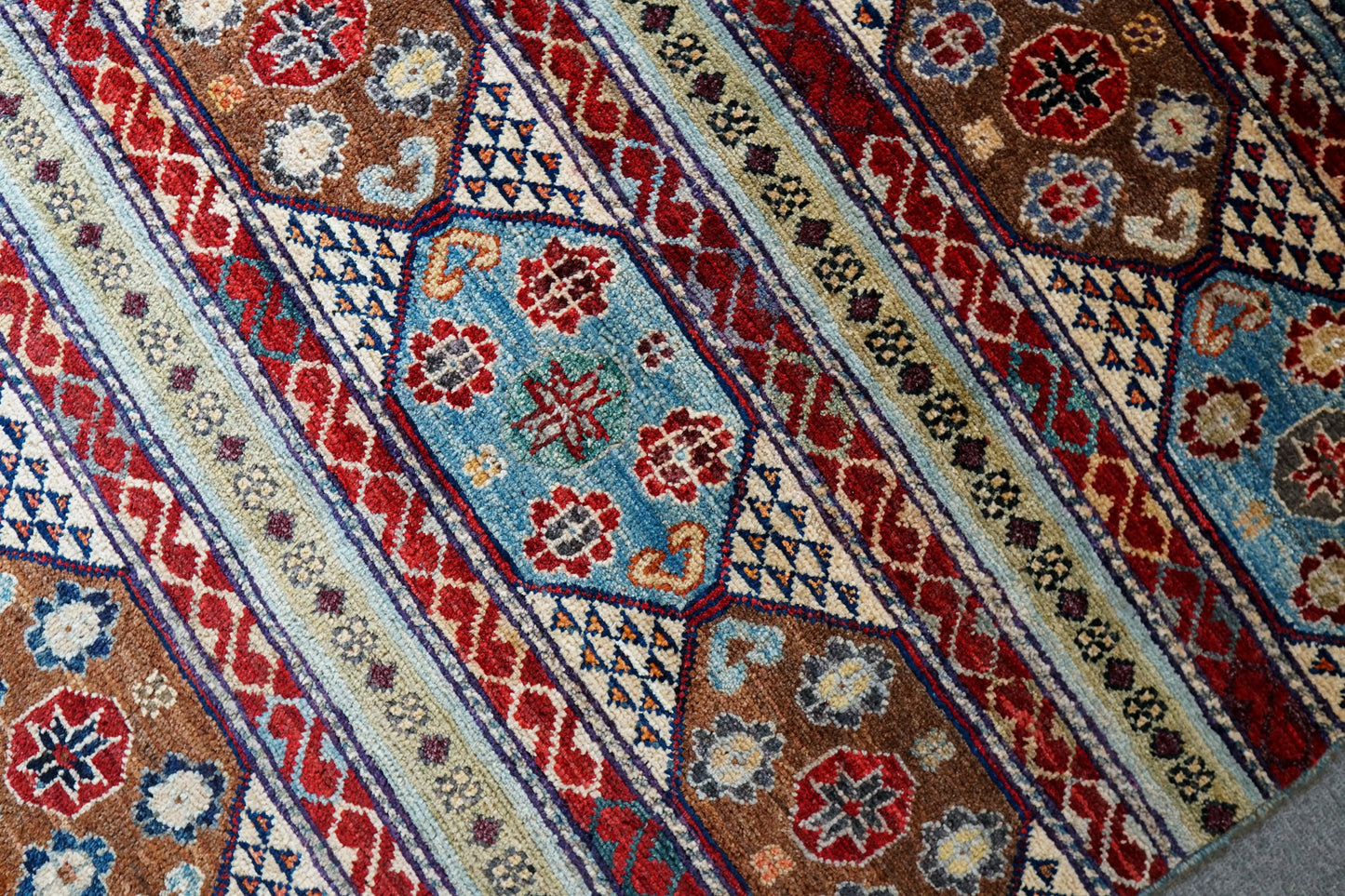 125×84cm アフガニスタン ガズニーウール 手織り絨毯 Decorworks
