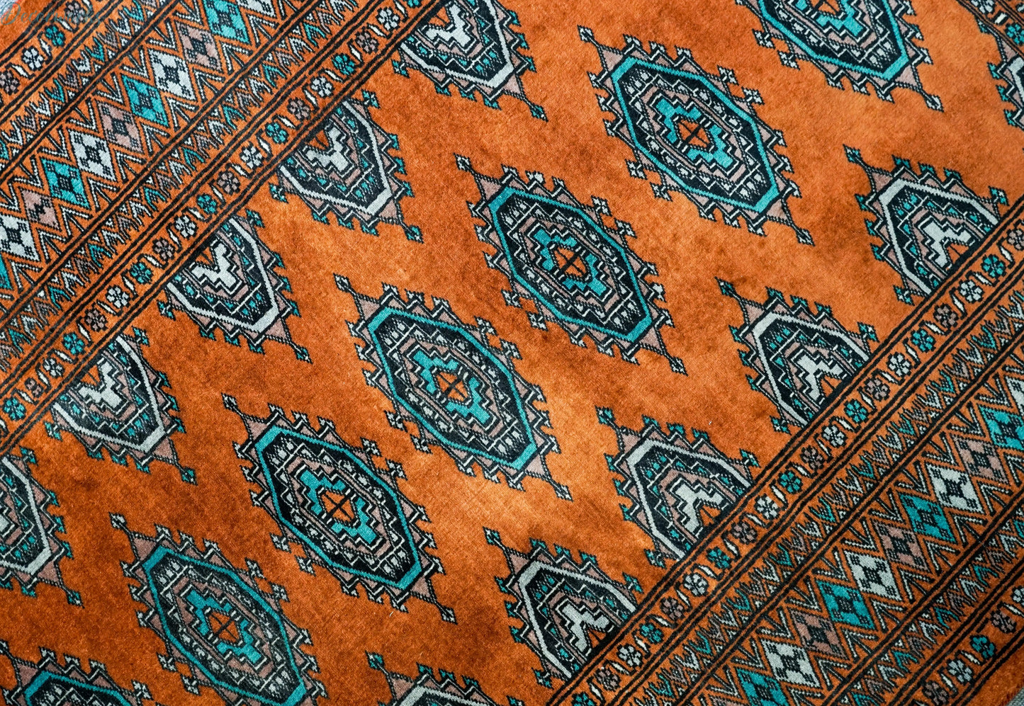 140×95cm パキスタン手織り絨毯 - Decorworks