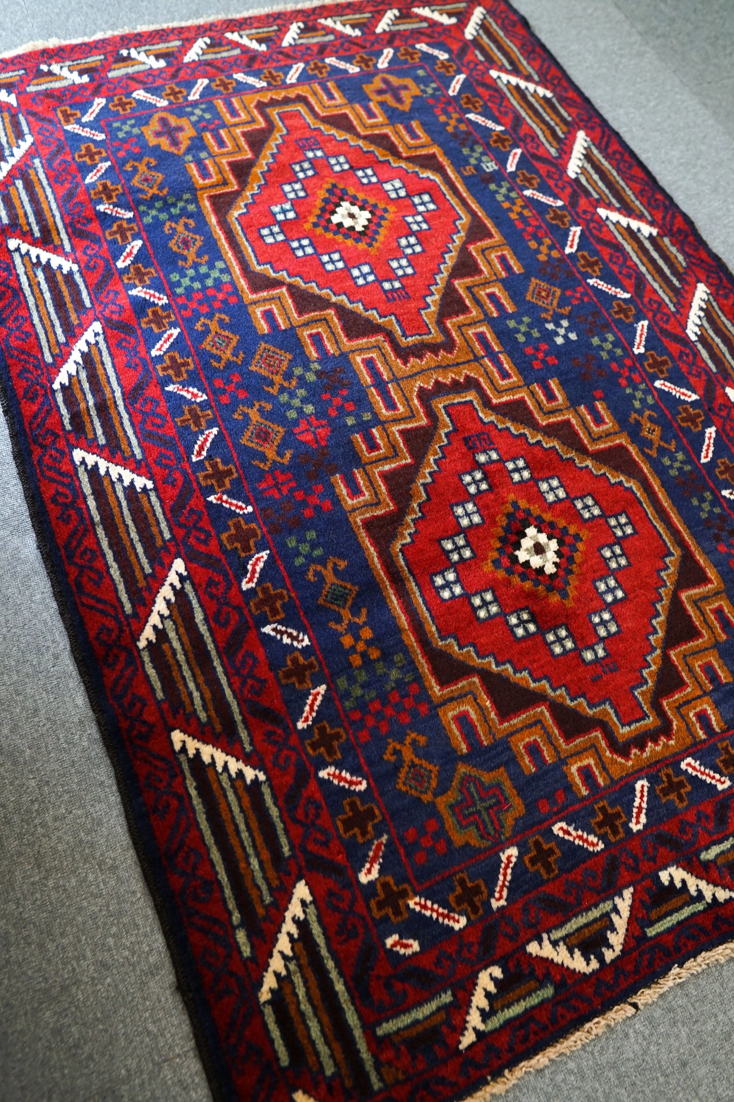 144×100cm Persian Antique Baluch rug Decorworks