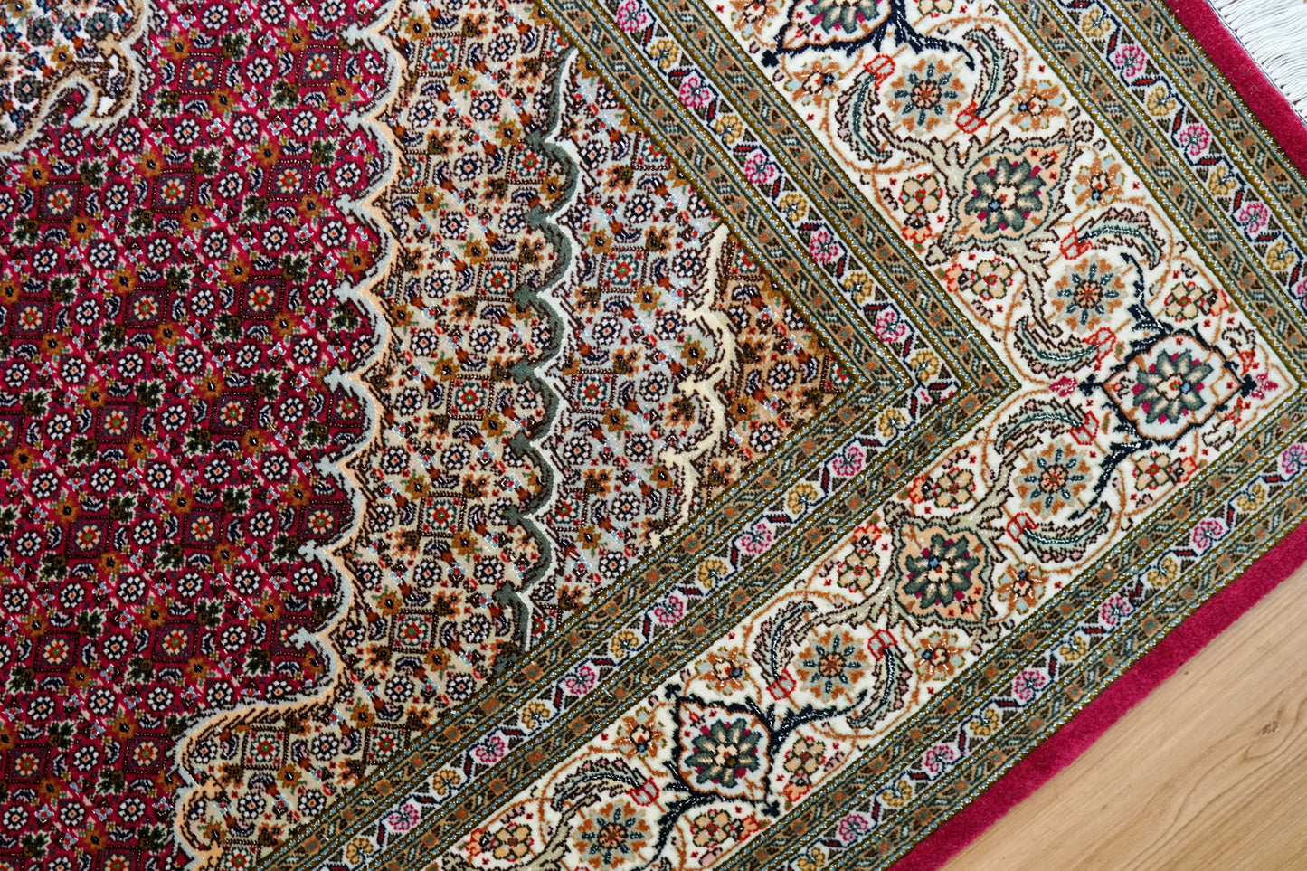 204×151cm ペルシャ手織り絨毯 タブリーズ 50Raj Decorworks