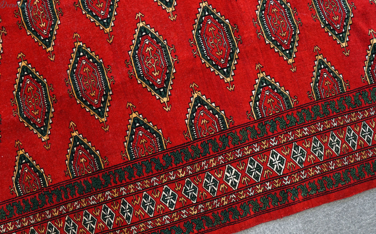 219×138cm パキスタン手織り絨毯 Decorworks