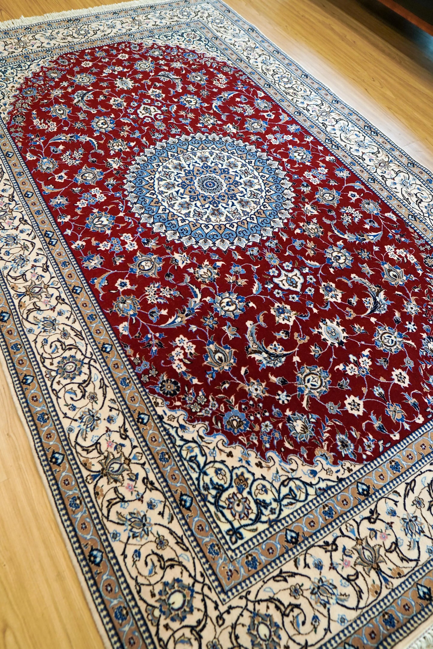 237×146cm ナイン産ペルシャ絨毯 6La Decorworks
