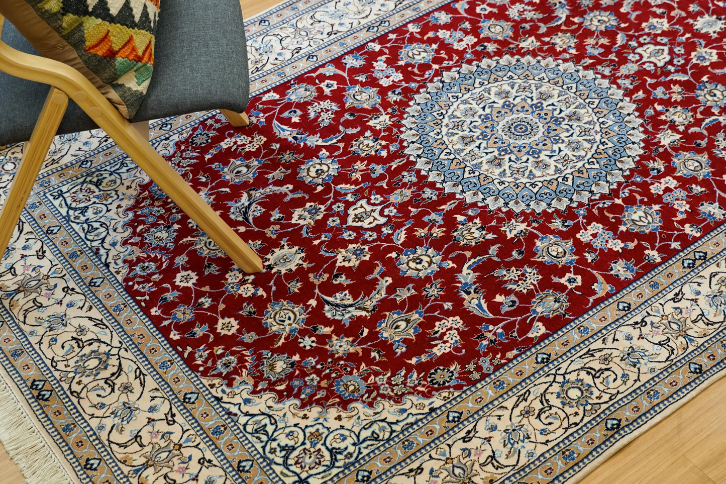 237×146cm ナイン産ペルシャ絨毯 6La Decorworks