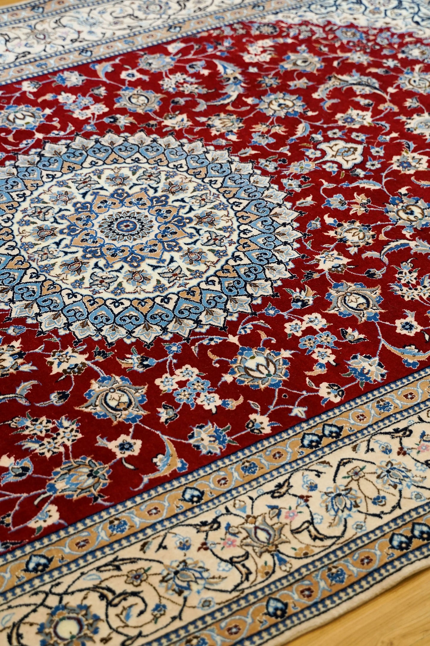 237×146cm ナイン産ペルシャ絨毯 6La Decorworks