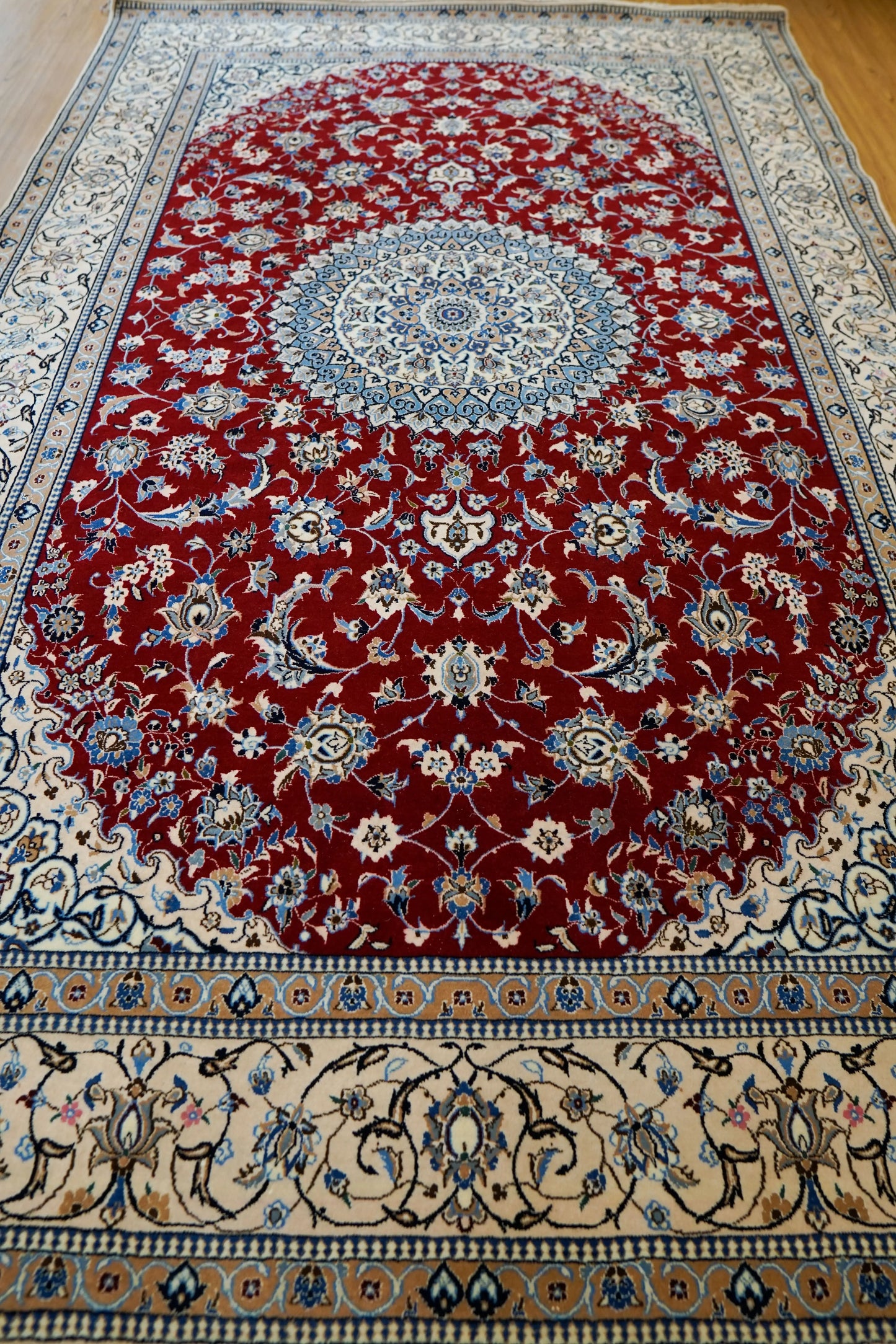 237×146cm ナイン産ペルシャ絨毯 6La Decorworks