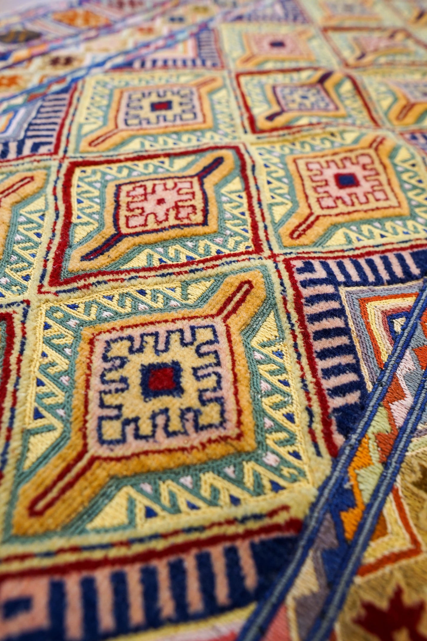 280×70cm 手織りマシュワニキリム ランナー Decorworks