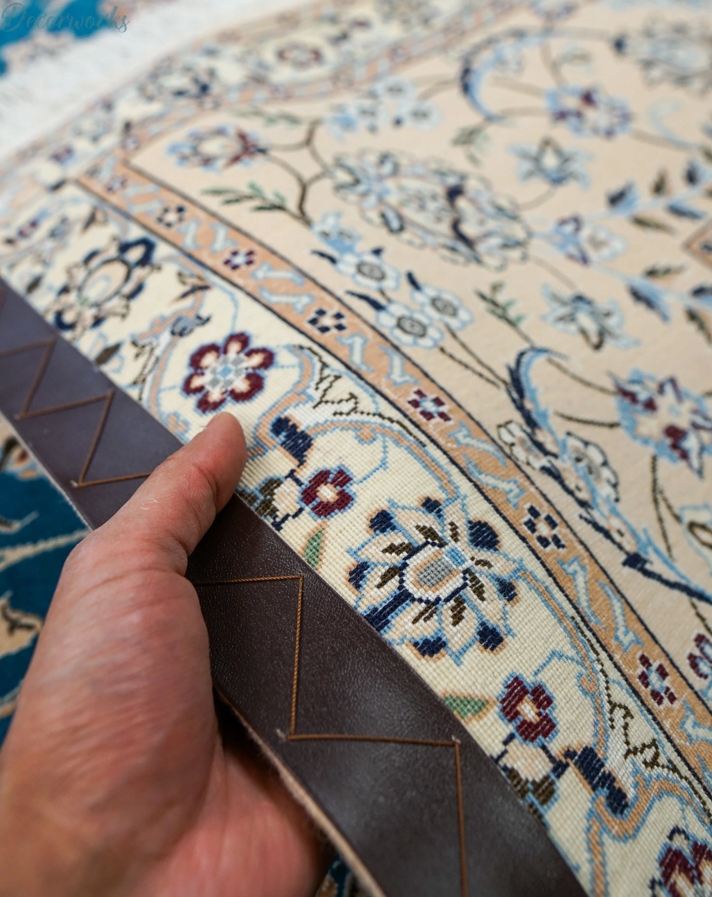 305×255cm ペルシャ絨毯 ナイン産 ハビビアン Decorworks