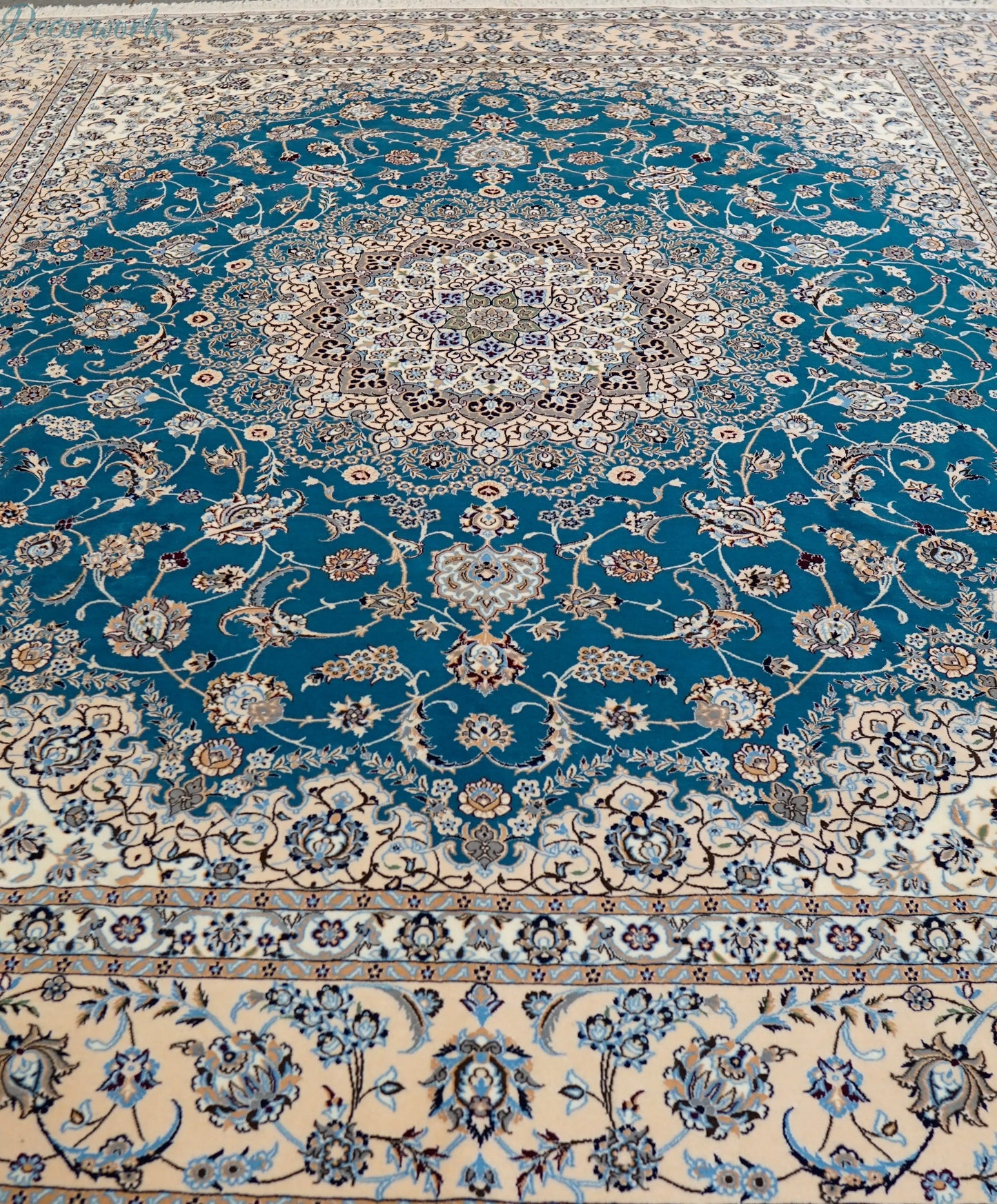 305×255cm ペルシャ絨毯 ナイン産 ハビビアン Decorworks
