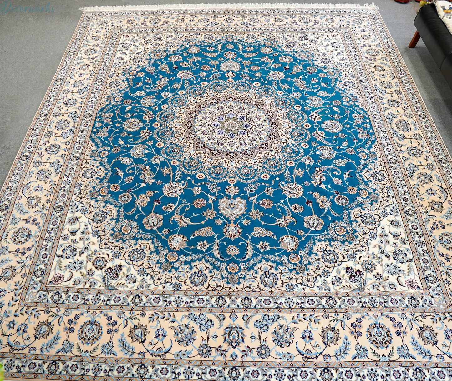 305×255cm ペルシャ絨毯 ナイン産 ハビビアン Decorworks