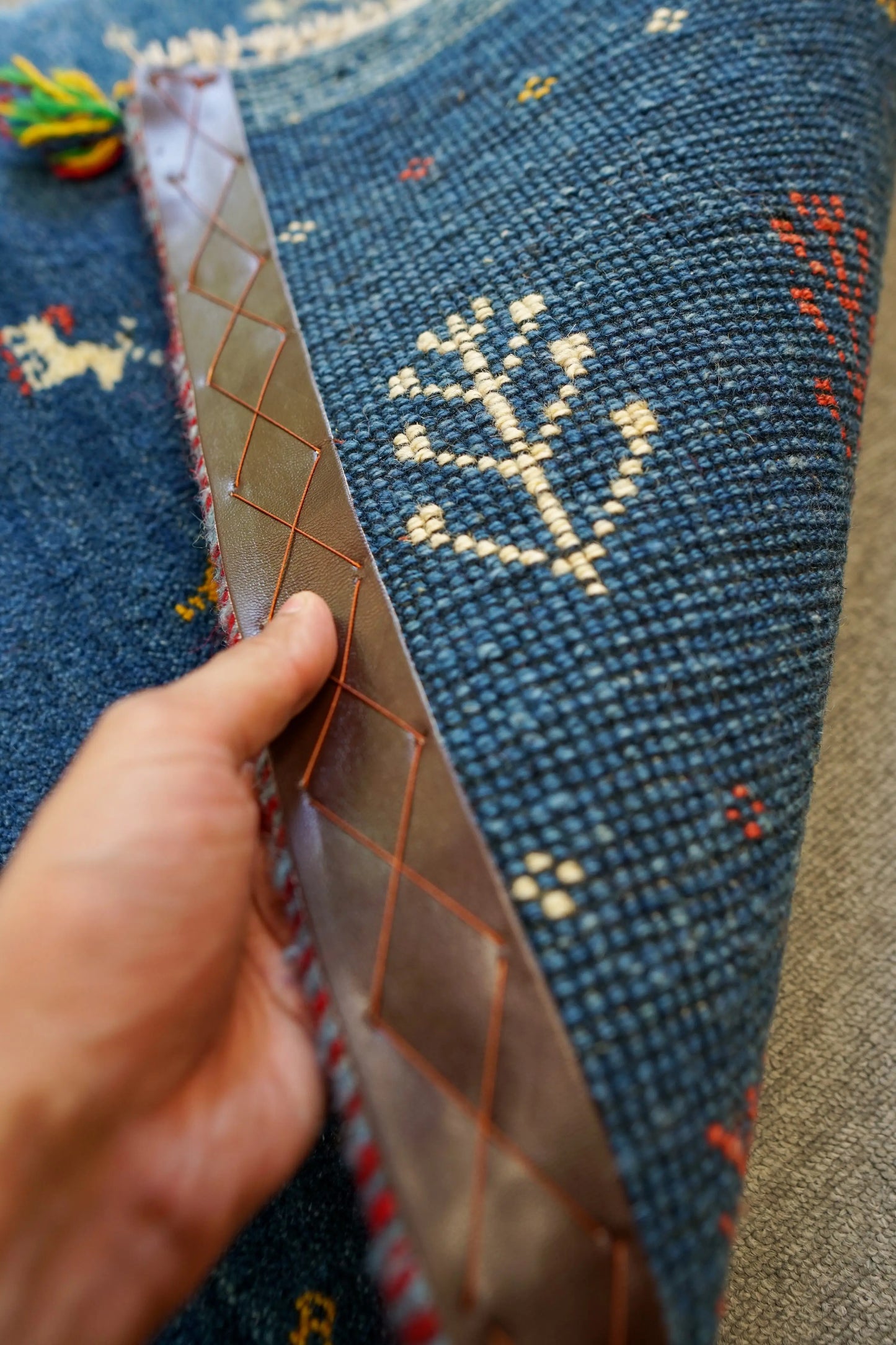 87×64cm 【ペルシャ絨毯 手織りギャッベ】 Decorworks