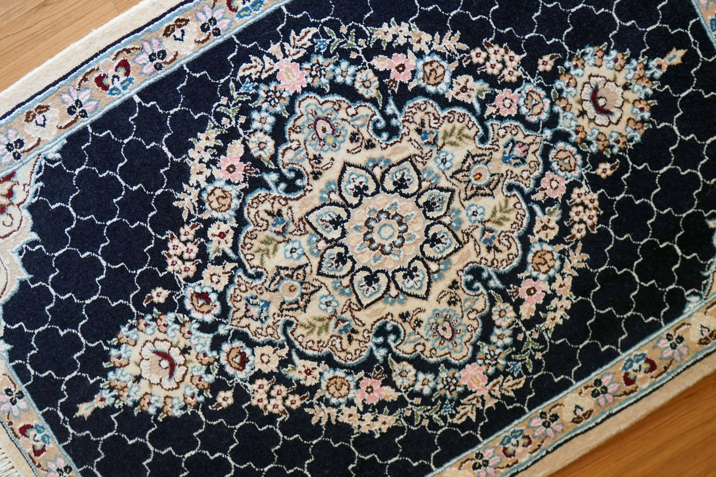 Collection ペルシャ手織り絨毯 ナイン産 93×65cm, Decorworks