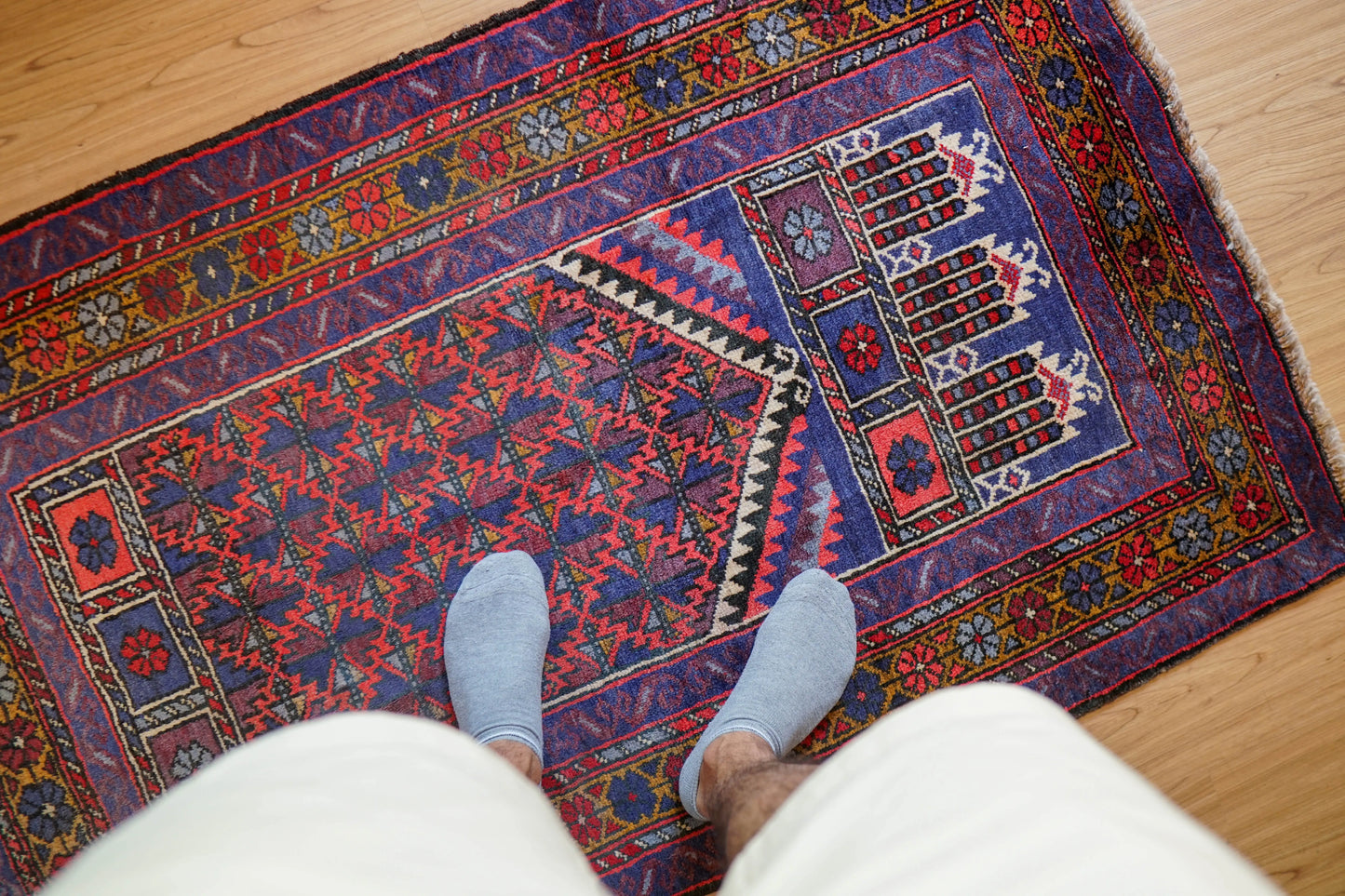 手織りペルシャ絨毯 バルーチ族製 Prayer Rug ヴィンテージ トライバルラグ 141×89cm Decorworks