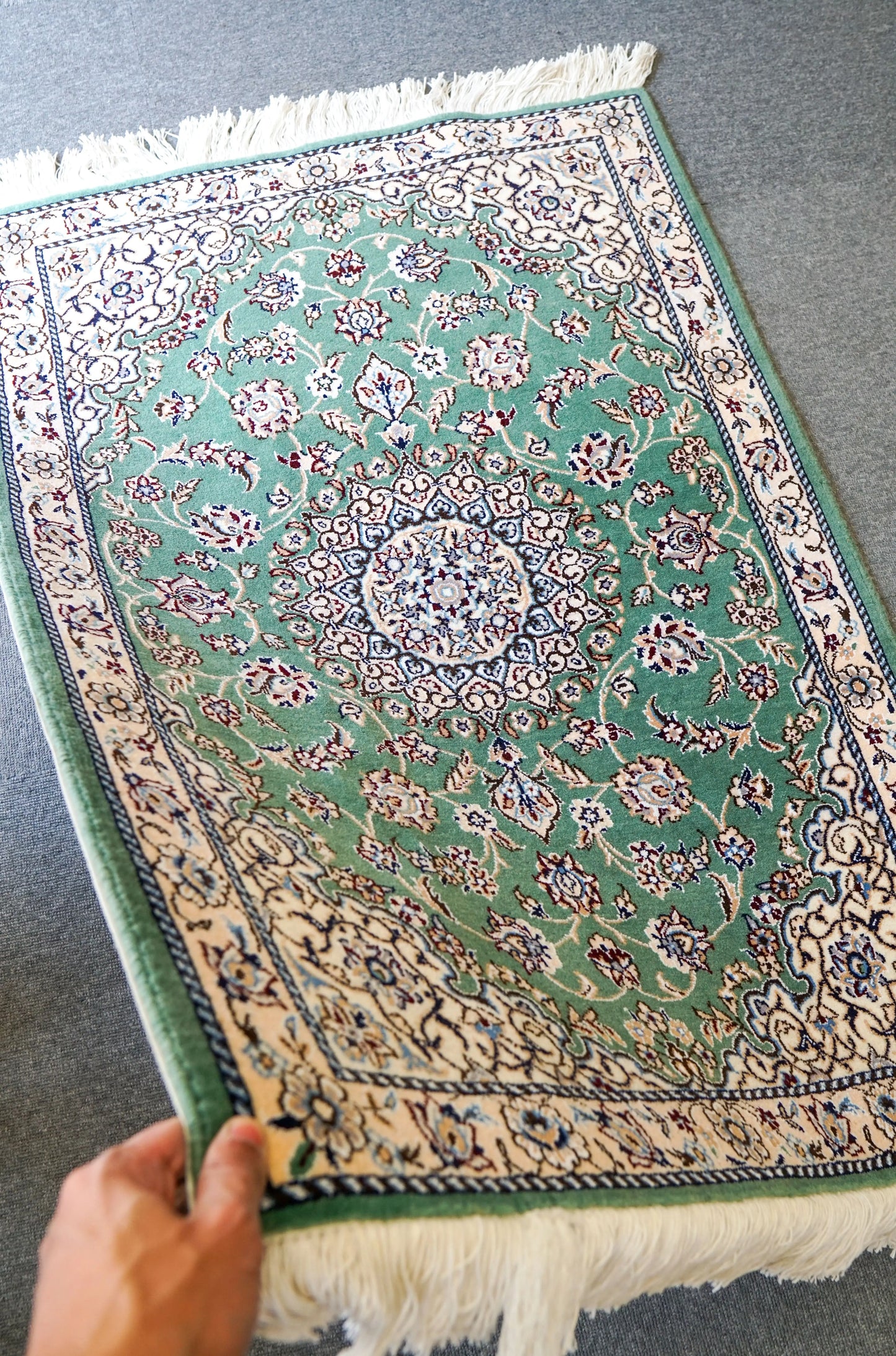 116×78cm ペルシャ手織り絨毯 ナイン産 Decorworks