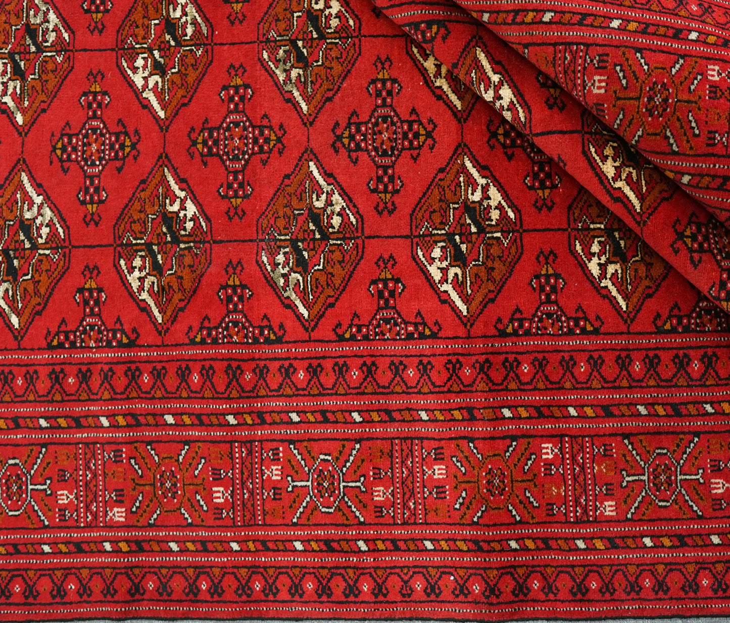 192×126cm トルクメン ボハラ手織り絨毯 Decorworks
