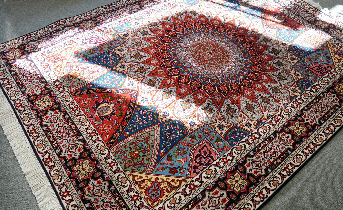 208×155cm【ペルシャ手織り絨毯】 Decorworks