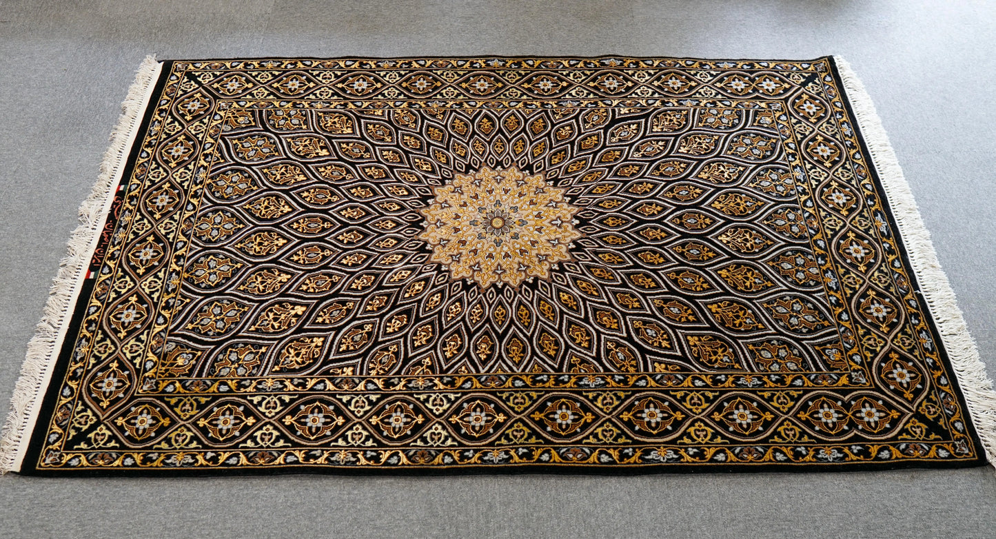 174×110cm 手織りペルシャ絨毯 イスファハン フセーエニ房 Decorworks