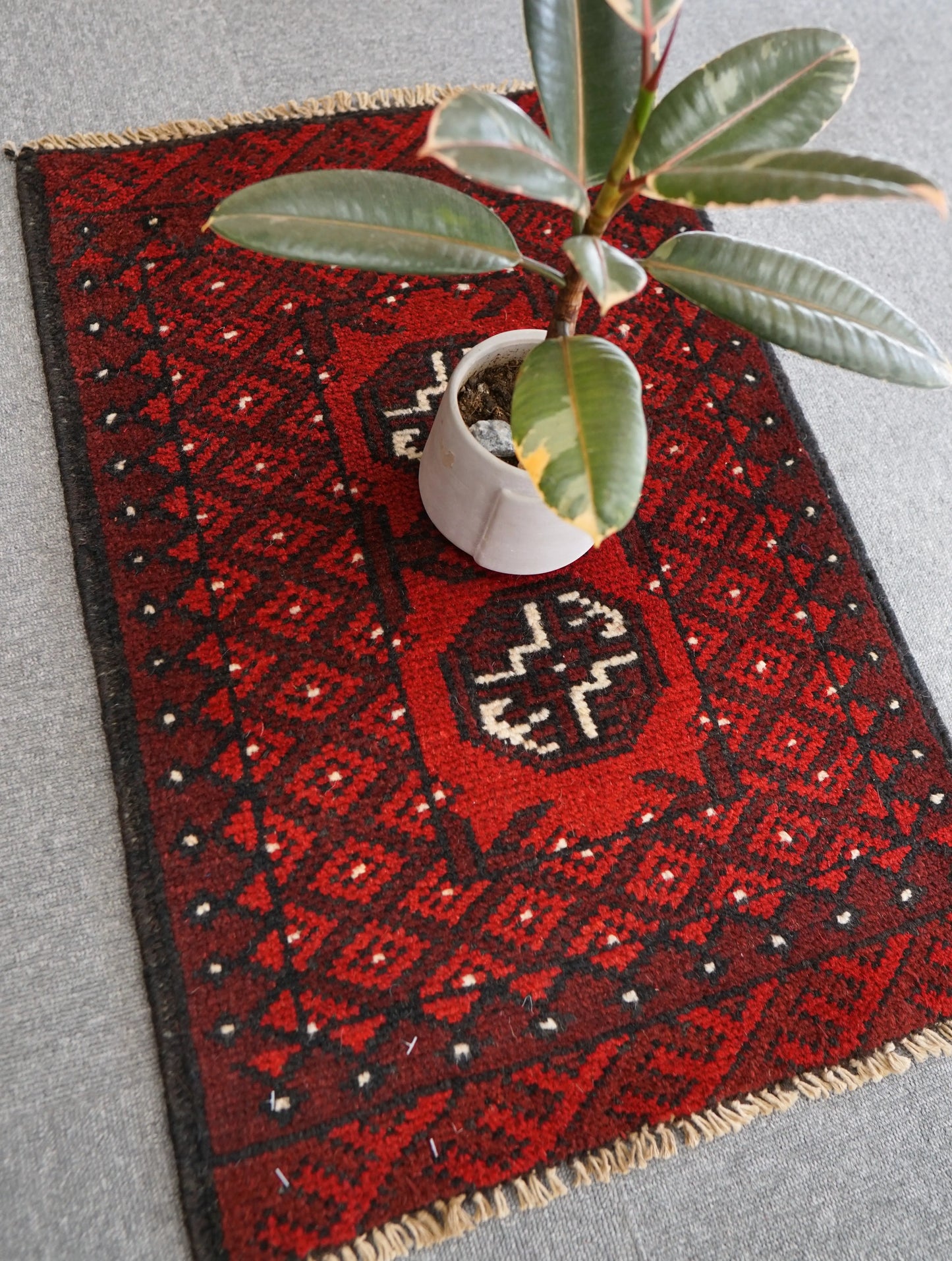 73×50cm トルクメン ボハララグ 手織り絨毯 トライバルラグ ヴィンテージ Decorworks
