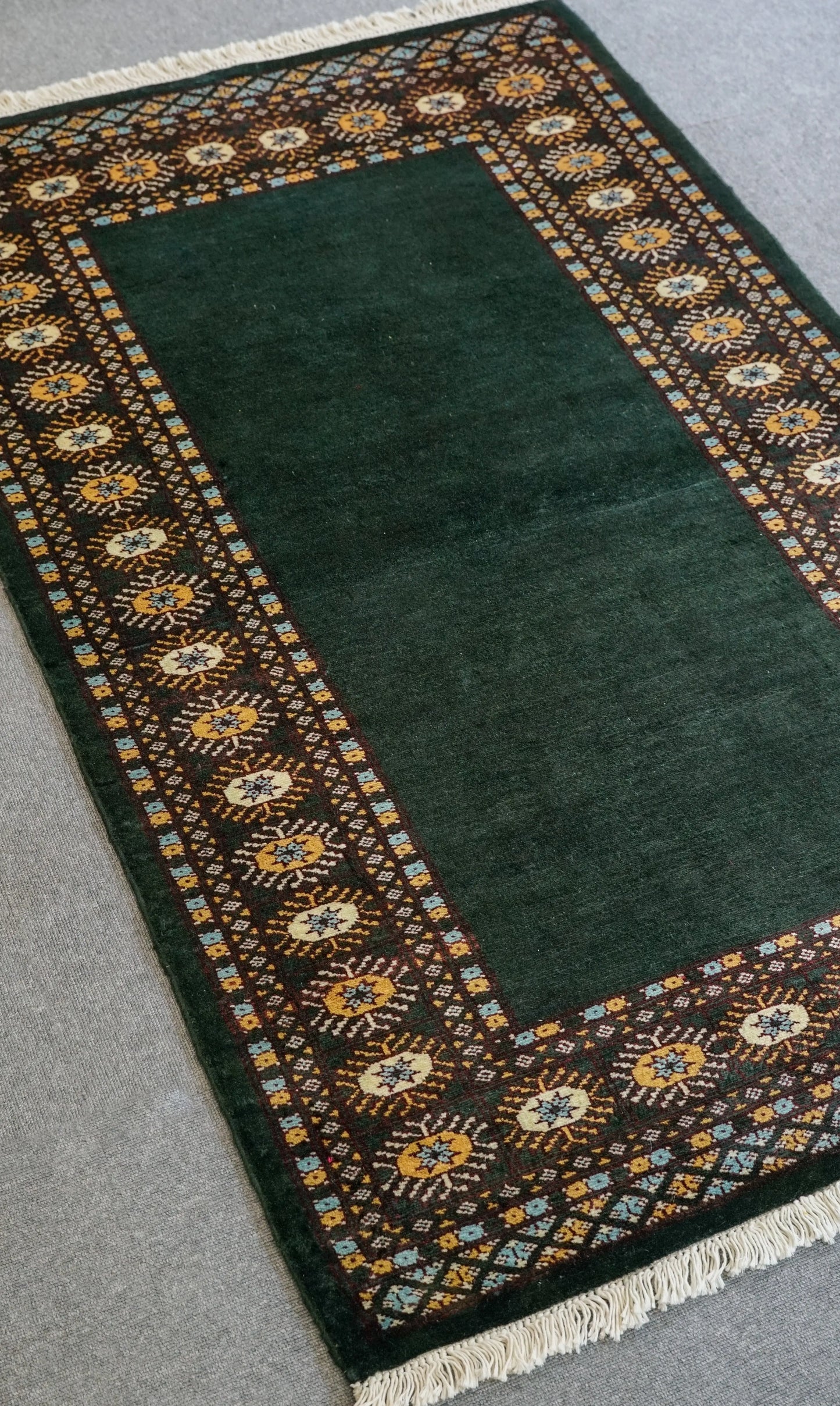 157×97cm パキスタン手織り絨毯 - Decorworks