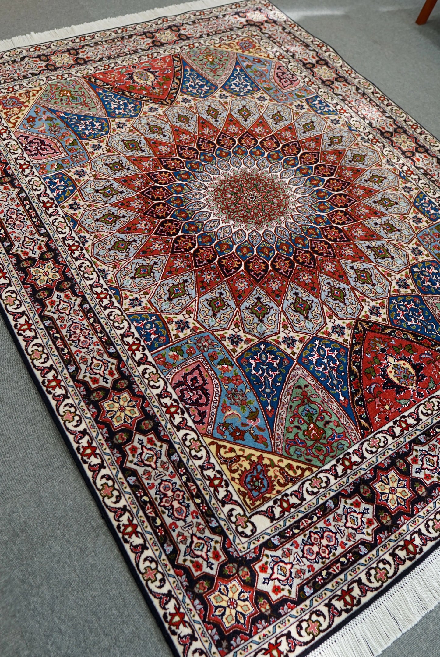 208×155cm【ペルシャ手織り絨毯】 Decorworks