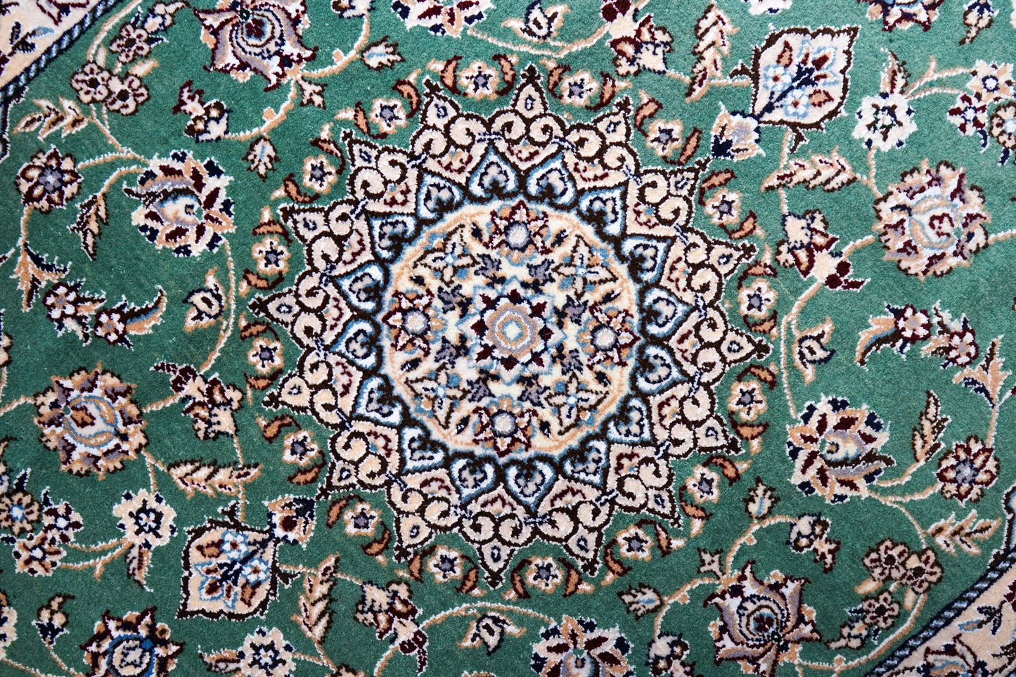 116×78cm ペルシャ手織り絨毯 ナイン産 Decorworks