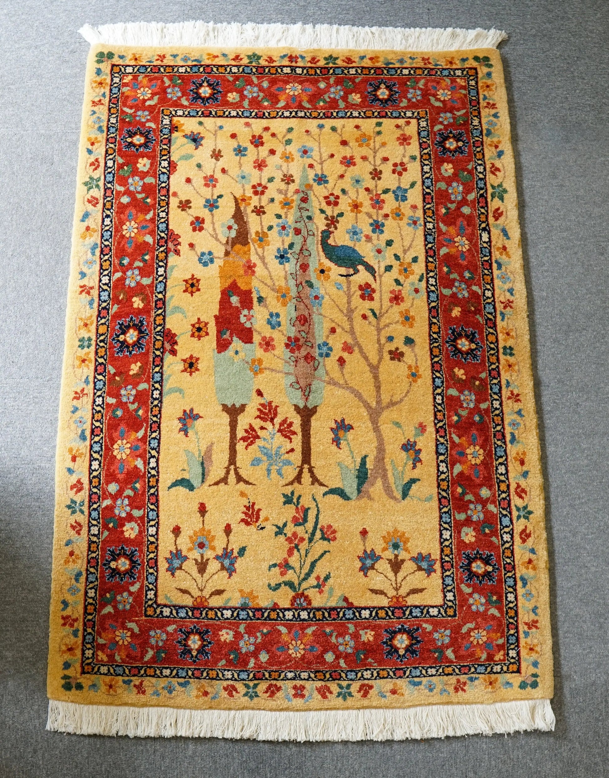 125×80cm　ペルシャ バラミン産 手織り絨毯 Decorworks