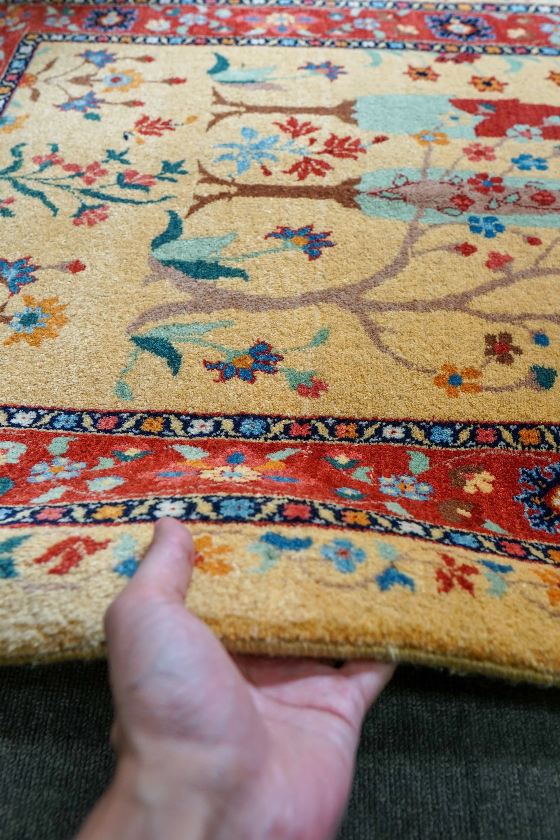 125×80cm　ペルシャ バラミン産 手織り絨毯 Decorworks