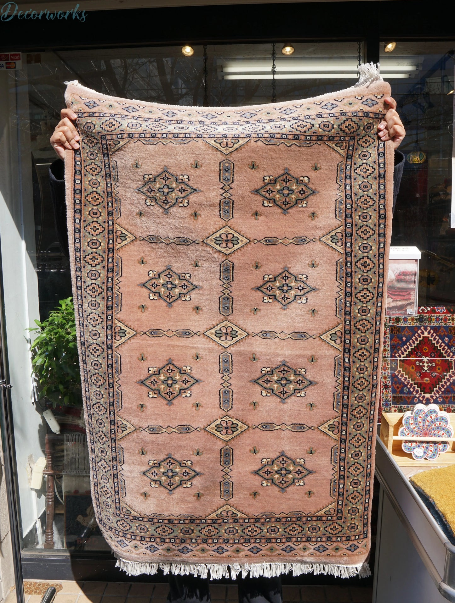 125×81cm パキスタン手織り絨毯 Decorworks