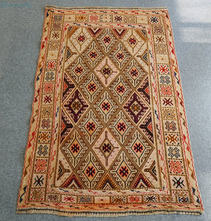 129×86cm 手織りマシュワニキリム Decorworks