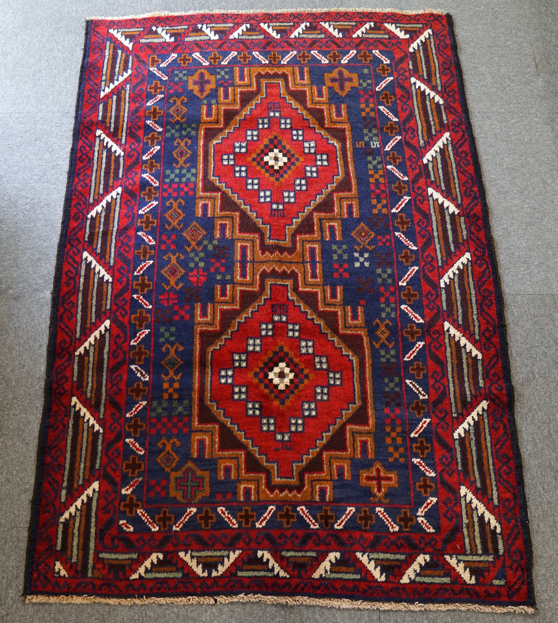144×100cm   Persian Antique Baluch rug Decorworks