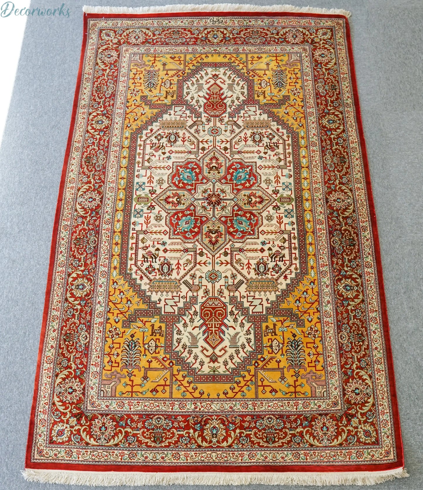 145×103cm　  ペルシャ絨毯　クム産　カシザード房　シルク 100% Decorworks