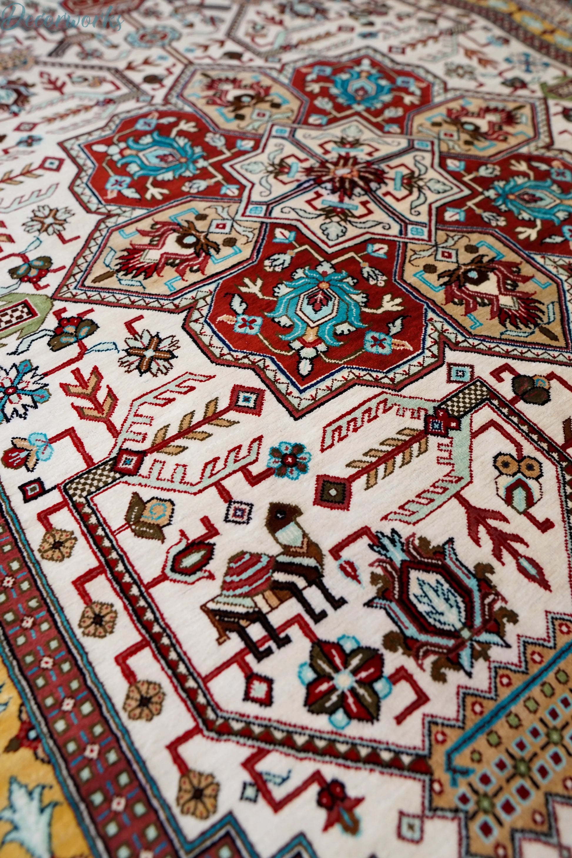 145×103cm　  ペルシャ絨毯　クム産　カシザード房　シルク 100% Decorworks