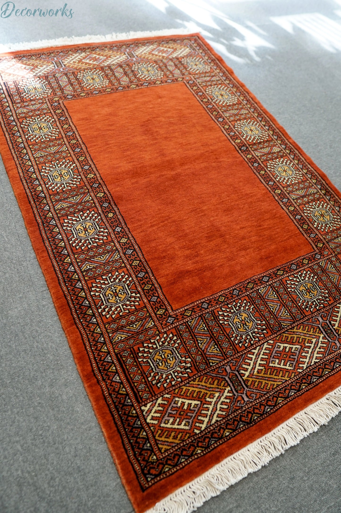 150×95cm パキスタン手織り絨毯 Decorworks