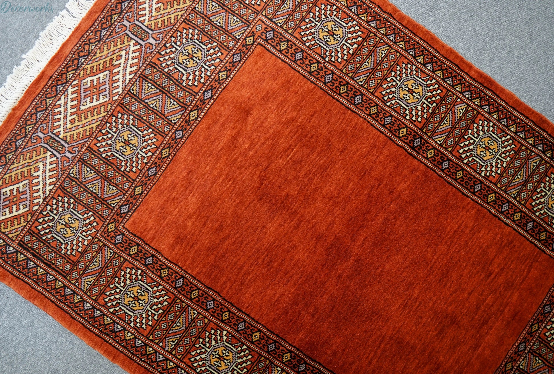 150×95cm パキスタン手織り絨毯 Decorworks