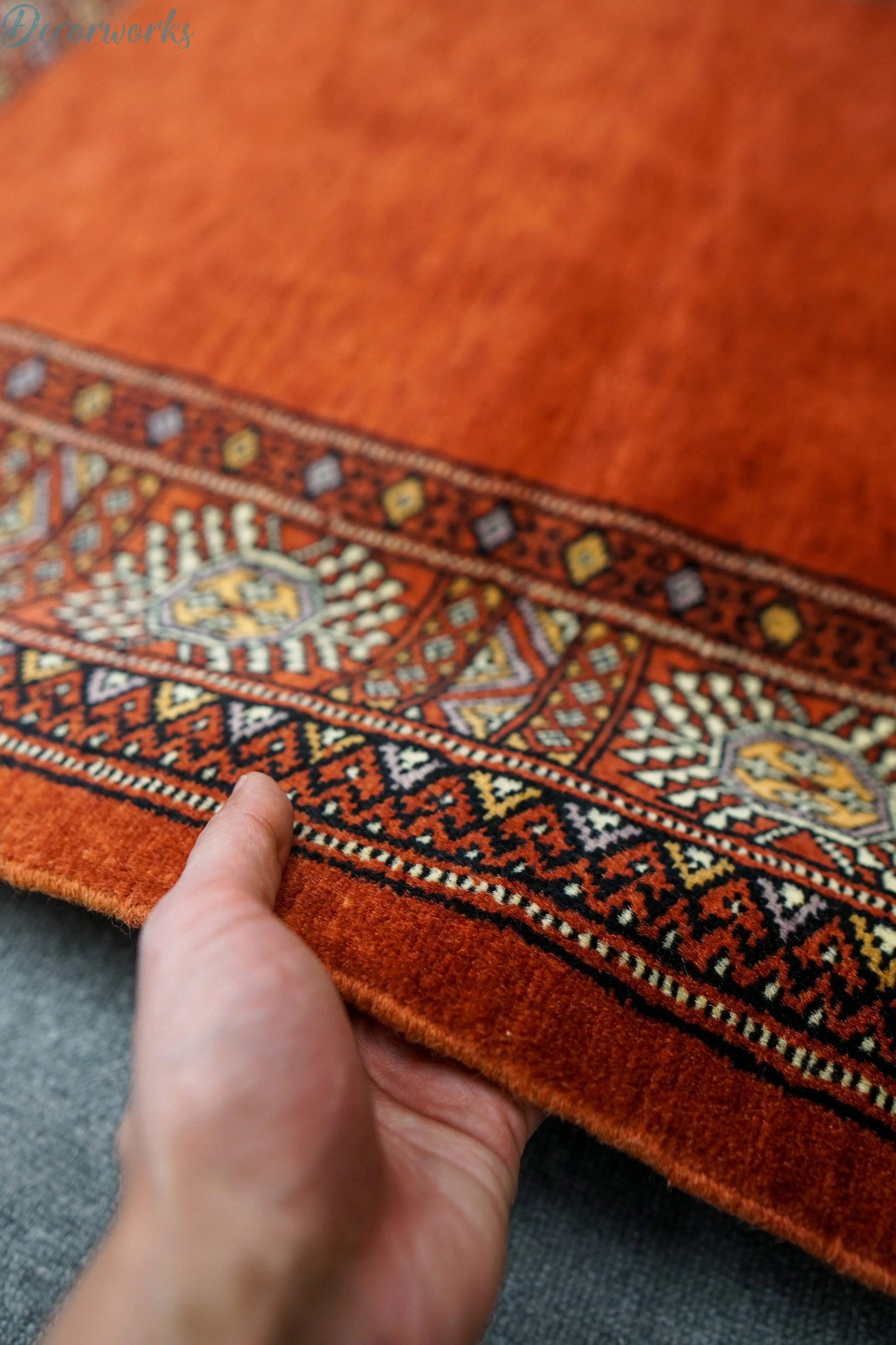 150×95cm パキスタン手織り絨毯 Decorworks