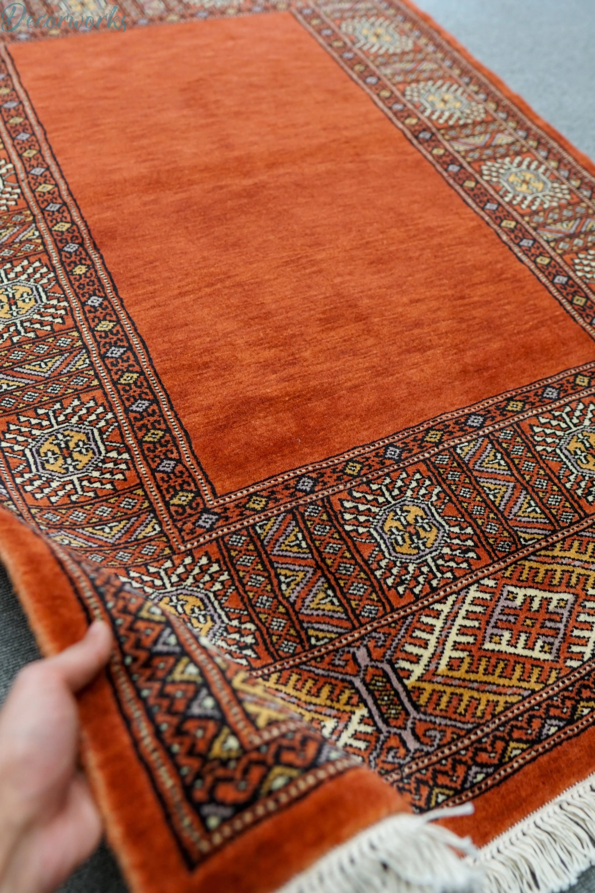 150×95cm パキスタン手織り絨毯 Decorworks