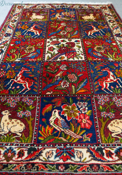 162×111cm　ペルシャ手織り絨毯　ウール　ラグ　バクティアリ Decorworks