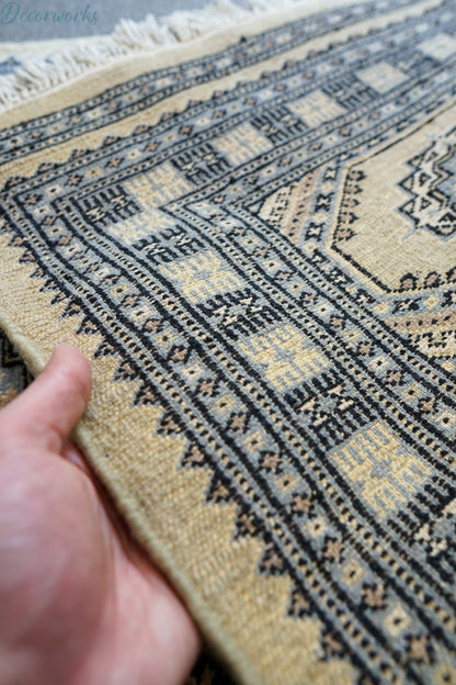 182×63cm パキスタン手織り絨毯　ランナー Decorworks