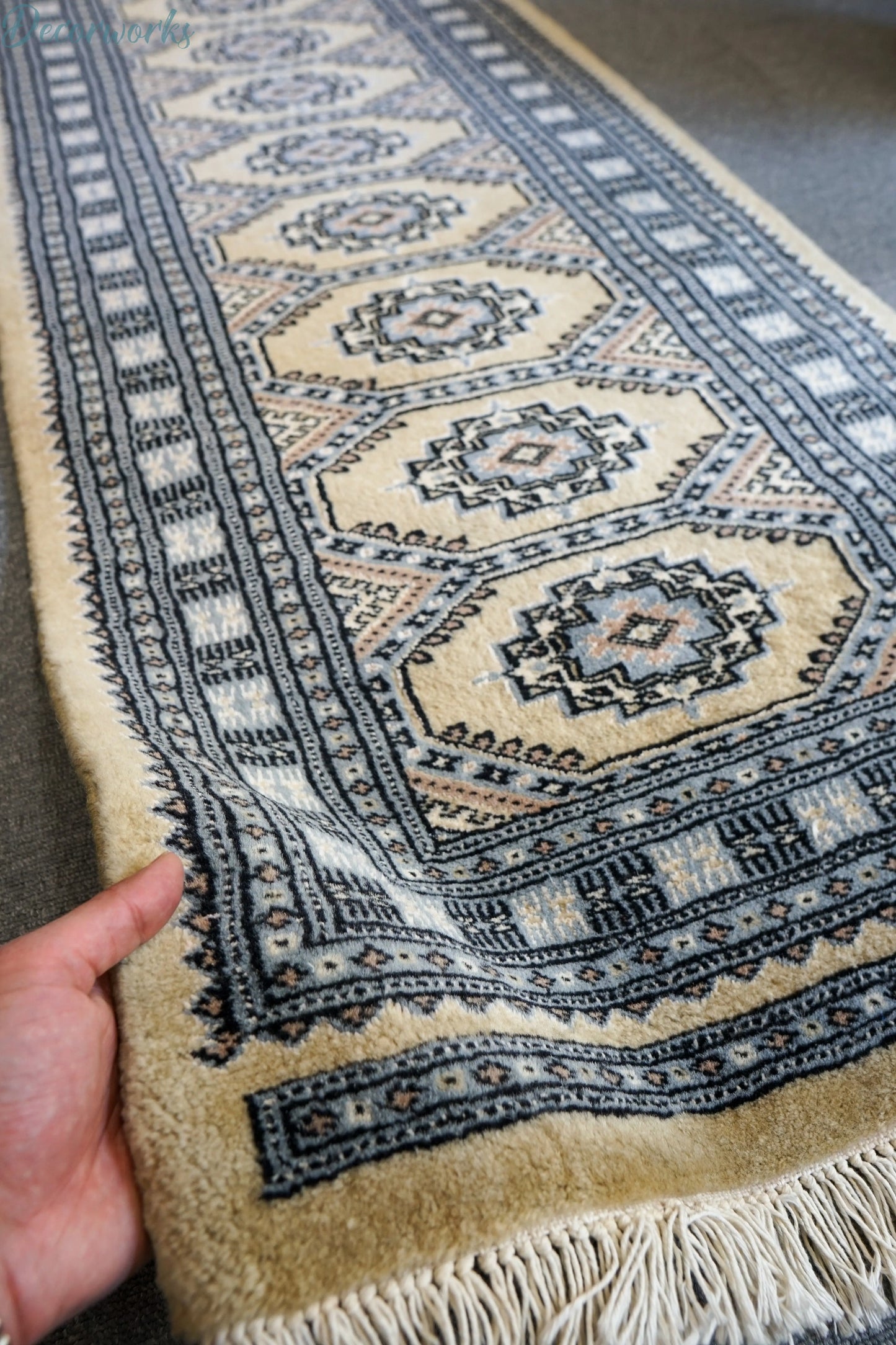 182×63cm パキスタン手織り絨毯　ランナー Decorworks