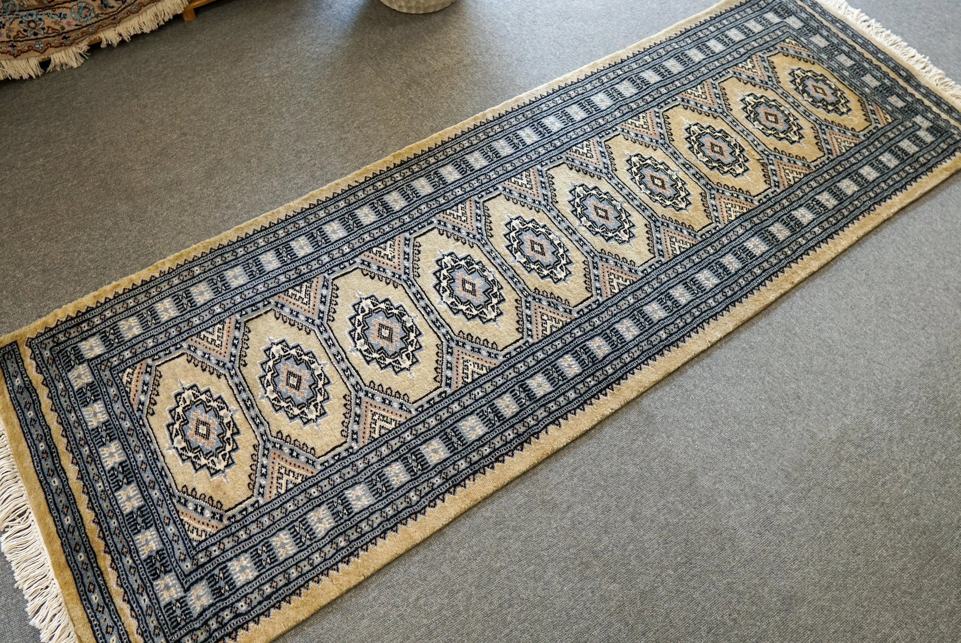 182×63cm パキスタン手織り絨毯　ランナー Decorworks