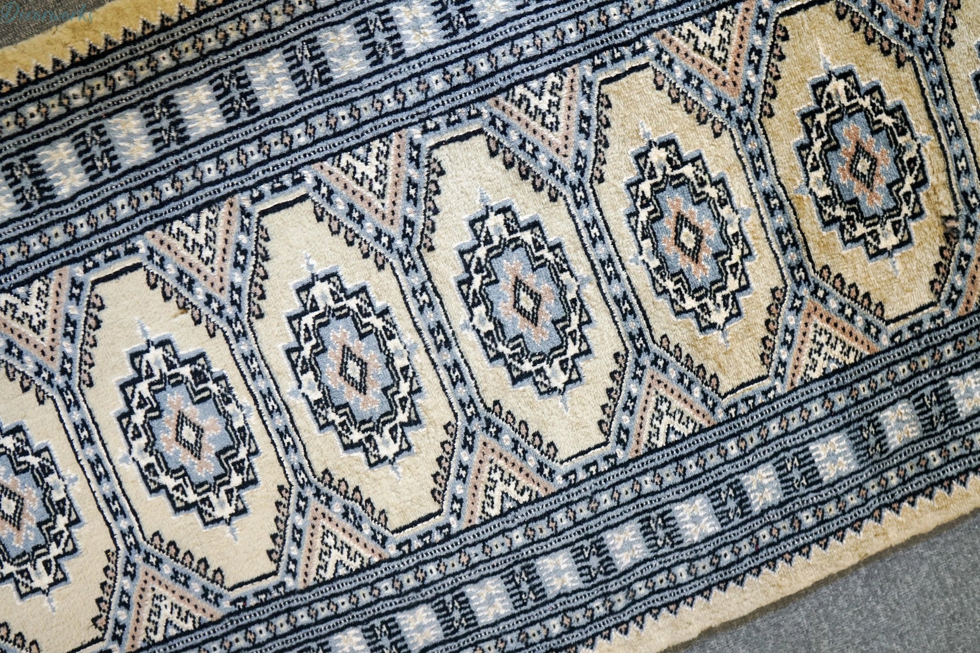 182×63cm パキスタン手織り絨毯　ランナー Decorworks