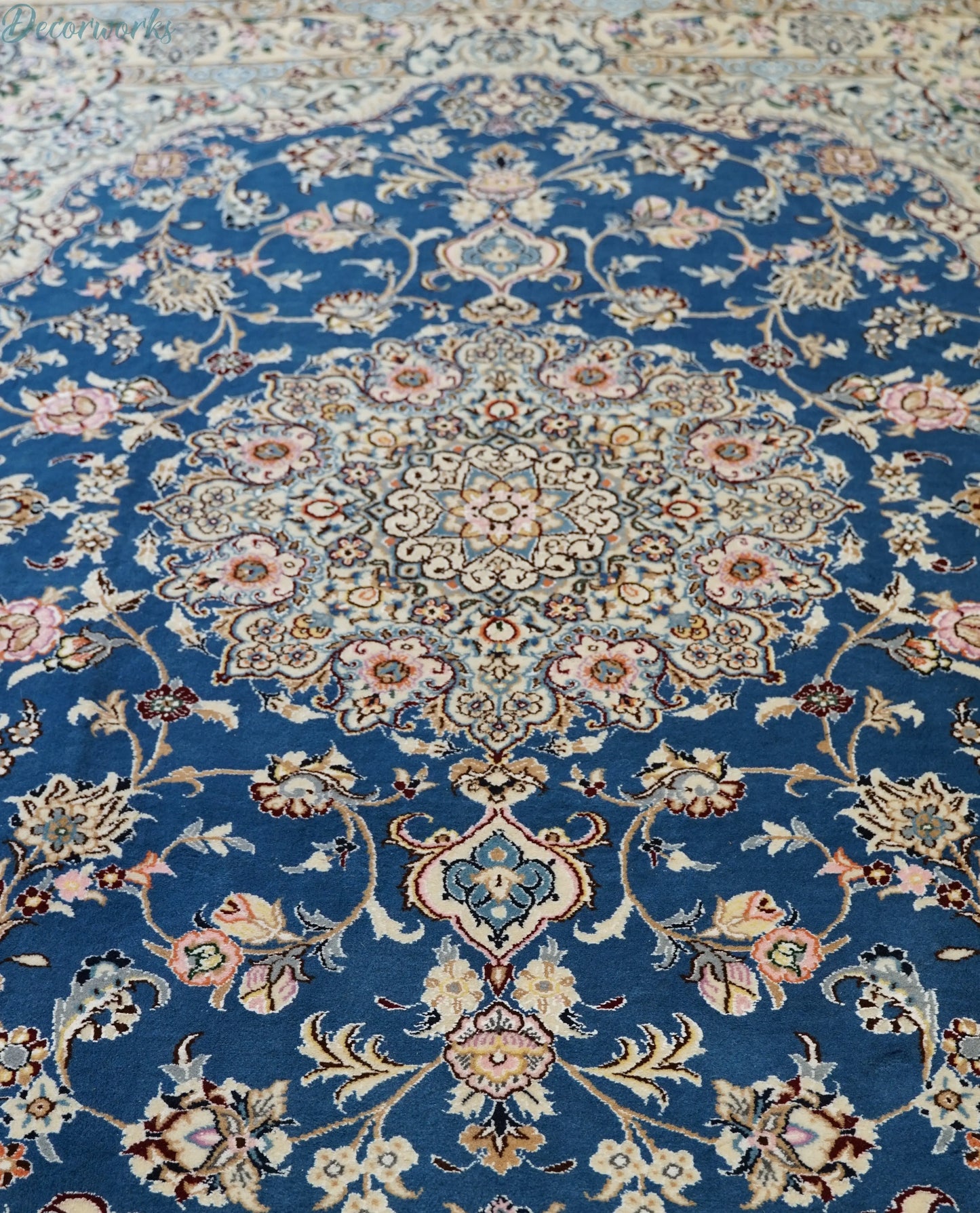 198×150cm　 ペルシャ絨毯 ナイン産 Decorworks
