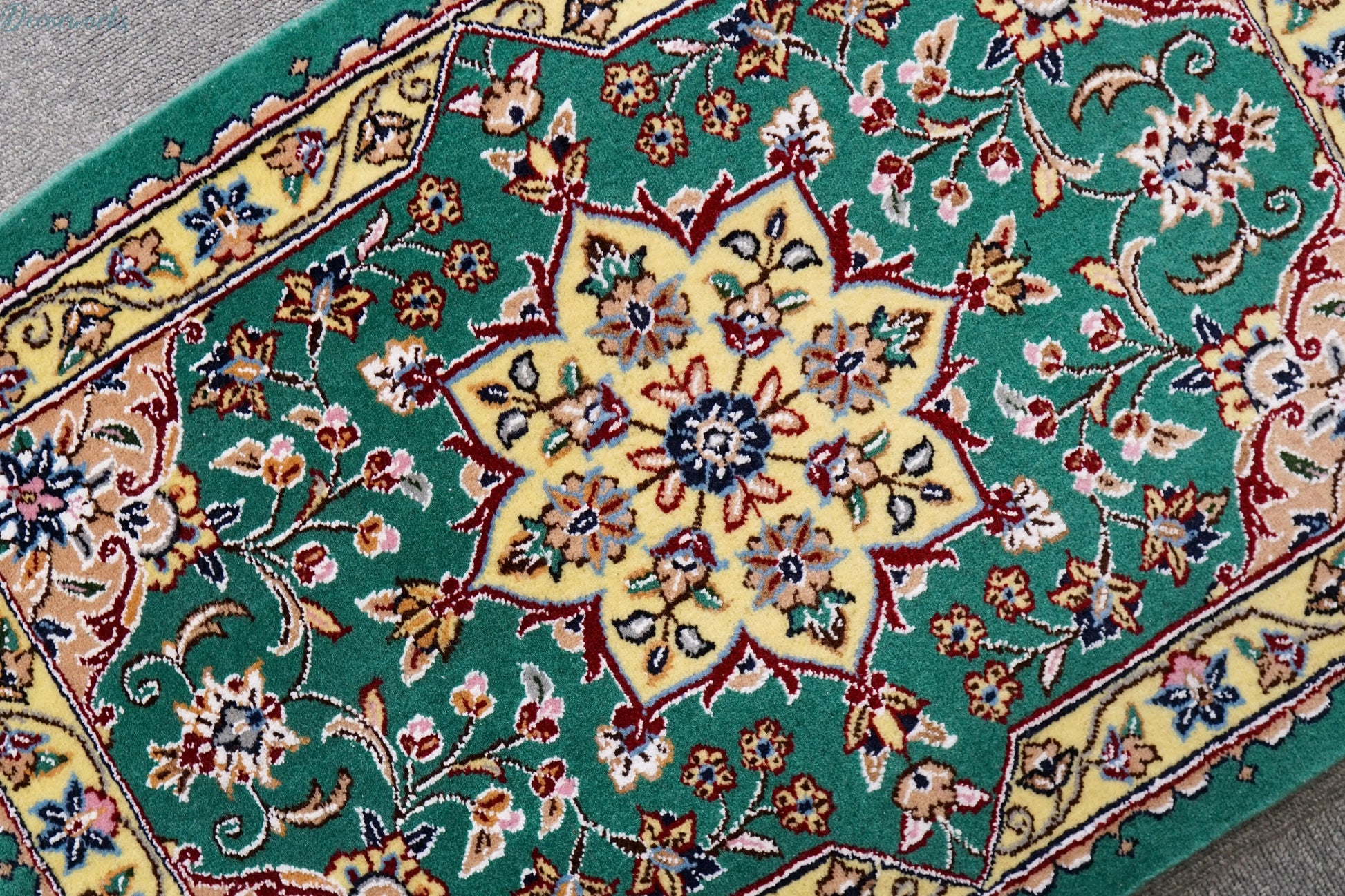 77×52cm  ペルシャ手織り絨毯 Decorworks