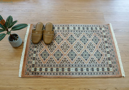 88×65cm パキスタン手織り絨毯 玄関マット Decorworks