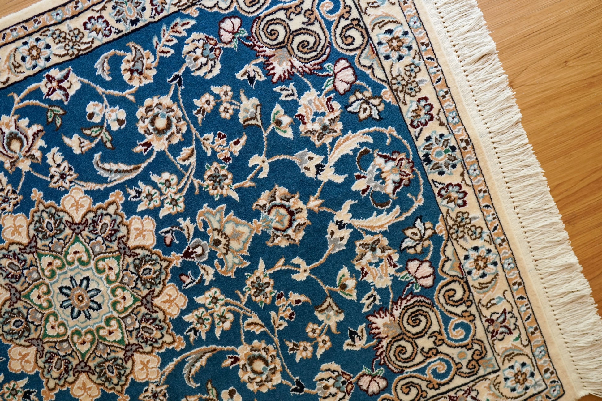 Collection ペルシャ手織り絨毯 ナイン産 青 9la 高級ウール 118×80cm